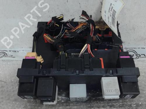 Fuse box AUDI A3 (8P1) 1.9 TDI | BP18476210E1 