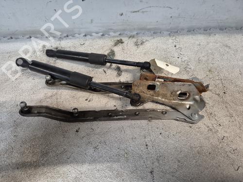 Used Hinge/Door check strap MERCEDES-BENZ M-CLASS (W163) ML 270 CDI (163.113) (163 hp) 24534809