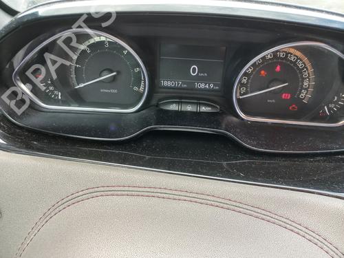 Højre fortil elrude kontakt PEUGEOT 208 I (CA_, CC_) 1.6 HDi | BP27352258I26 