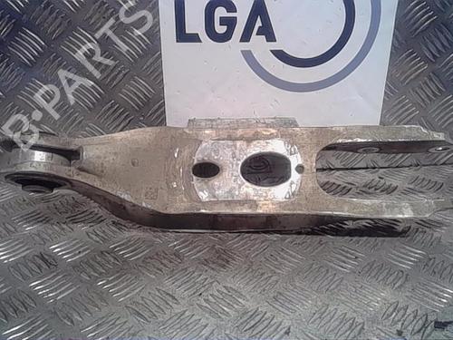 Venstre bagtil bærearm AUDI Q5 (8RB) [2008-2019]  14555030