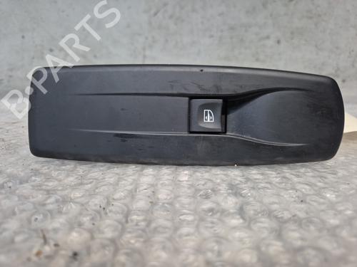 Used Right front window switch RENAULT MEGANE III Hatchback (BZ0/1_, B3_) 1.5 dCi (BZ09, BZ0D, BZ1W, BZ29, BZ14) (110 hp) 26175687