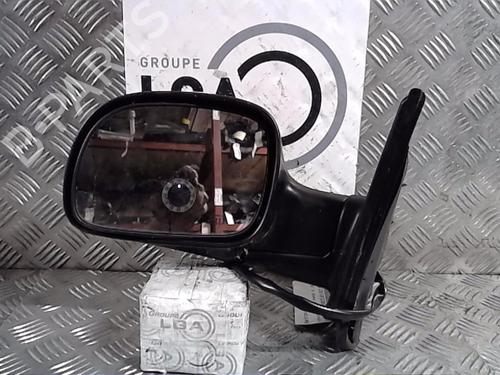Used Left mirror CHRYSLER VOYAGER IV (RG, RS) 2.5 CRD (141 hp) 13852761