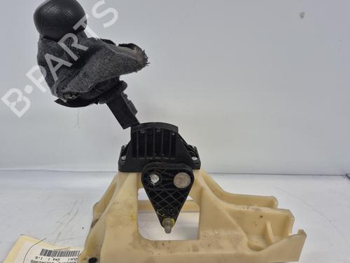 Used Gear lever SUZUKI SX4 (EY, GY) 1.6 DDIS (RW416D) (90 hp) 31324488
