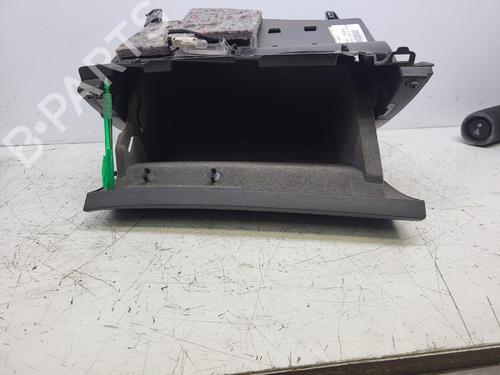 Hanskerom Hanskerom MERCEDES-BENZ A-CLASS (W176) A 160 CDI / d (176.011) (90 hp) 37185416 37185416