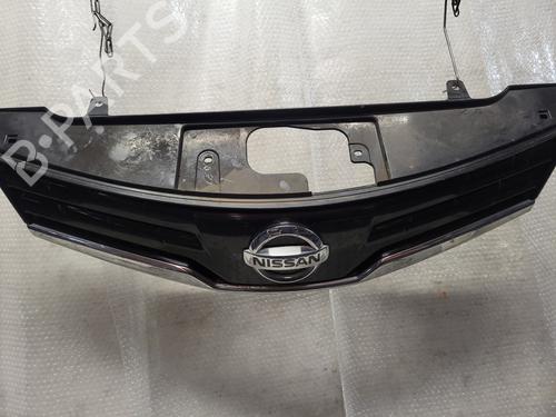 Grill NISSAN NOTE (E11, NE11) 1.4 (88 hp) 30840479