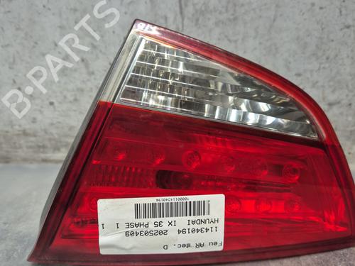 Used Right tailgate light HYUNDAI ix35 (LM, EL, ELH) 1.7 CRDi (116 hp) 30117471
