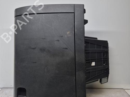 Used Glove box VW POLO V (6R1, 6C1) 1.2 TSI 16V (90 hp) 32290992