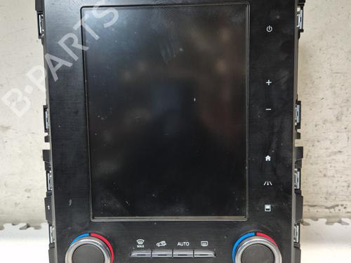display-monitor-renault-megane-iv-hatchback-b9amn_-2015-25750655 main image