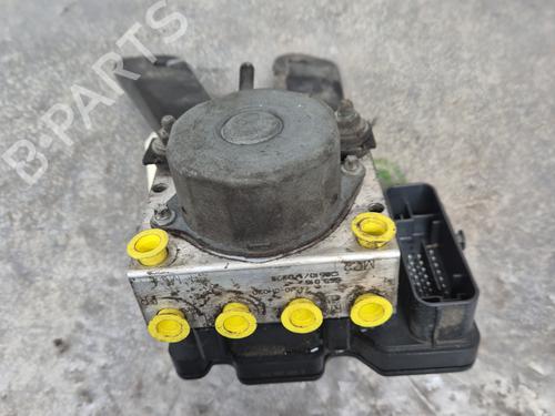 Used ABS pump TOYOTA AYGO (_B1_) 1.0 (KGB10_, KGB10R) (68 hp) 30766762
