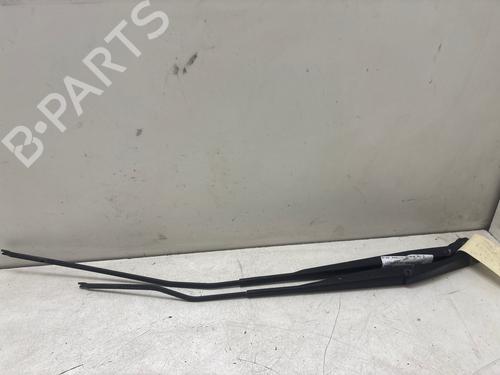 front-windshield-wiper-arm-renault-clio-iii-br01-cr01-2005-2006-2007-2008-2009-2010-2011-2012-2013-2014-38548432 main image