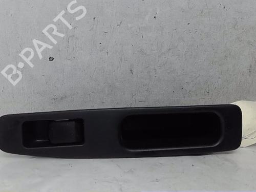 Used Right rear window switch NISSAN QASHQAI / QASHQAI +2 I (J10, NJ10, JJ10E) [2006-2014]  13825970