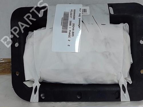 Used Passenger airbag PEUGEOT 5008 (0U_, 0E_) 2.0 HDi 150 / BlueHDi 150 (150 hp) 19281457