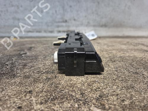 Warning switch HYUNDAI i20 I (PB, PBT) 1.2 | BP29450077I22 