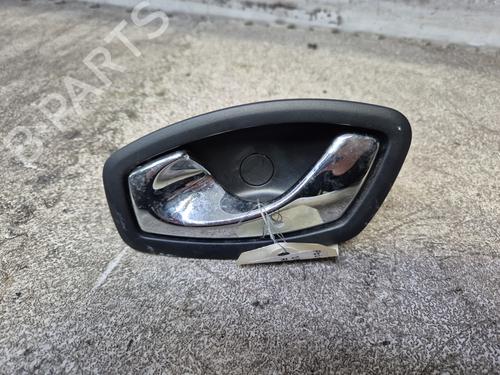 Venstre bak invendig håndtak RENAULT CAPTUR I (J5_, H5_) 1.5 dCi 110 (110 hp) 29214984