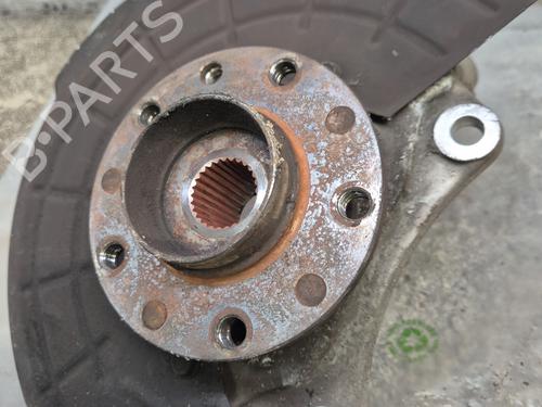 Używane Zwrotnica przednia prawa ALFA ROMEO GIULIETTA (940_) 2.0 JTDM (940FXE1A, 940FXG11) (170 hp) 30824519