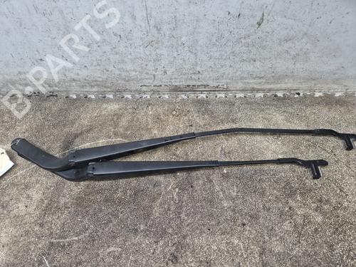 Used Front windshield wiper arm BMW X5 (E70) [2006-2013]  30840547