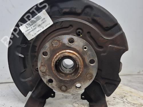 Venstre Styrespindel Lejehus Venstre Styrespindel Lejehus SEAT LEON (5F1) 1.2 TSI (110 hp) 33711135 33711135