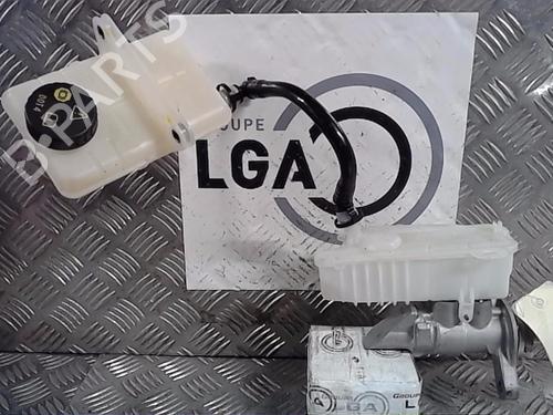 Brake master cylinder RENAULT ESPACE V (JR_) 1.6 dCi 160 | BP14522471M77 