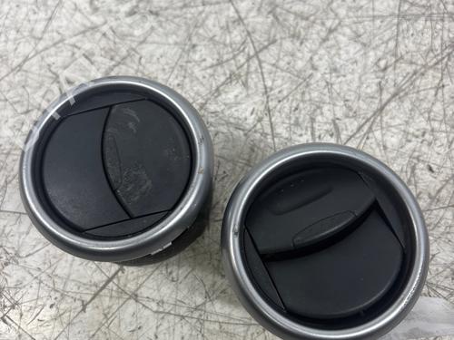 Used Air vent Air vent 38491431 38491431