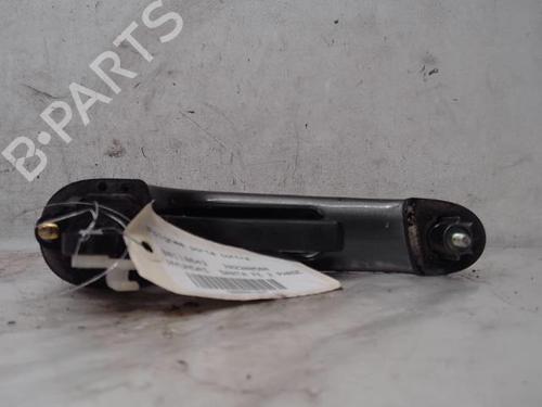 Used Tailgate handle HYUNDAI SANTA FÉ II (CM) 2.2 CRDi GLS 4x4 (150 hp) 16567780