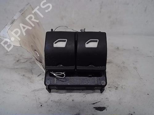 Used Left front window switch CITROËN C4 CACTUS 1.2 PureTech 130 (131 hp) 13843667