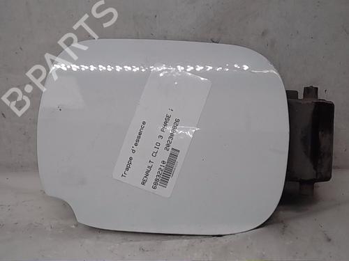 Używane Klapa wlewu paliwa RENAULT CLIO III (BR0/1, CR0/1) [2005-2014]  13831340