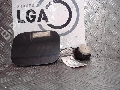 Used Fuel flap TOYOTA RAV 4 III (_A3_) 2.2 D 4WD (ALA30_, ALA30R) (136 hp) 13862736