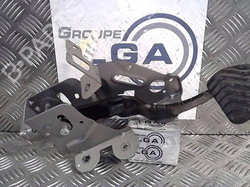 Used Break pedal RENAULT ESPACE V (JR_) 1.6 TCe 200 (200 hp) 14552453