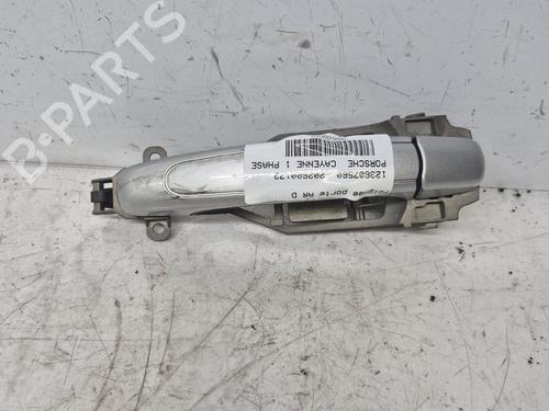 Used Rear right exterior door handle Rear right exterior door handle PORSCHE CAYENNE (9PA) S 4.5 (340 hp) 35935561 35935561