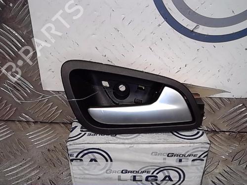 Høyre bak invendig håndtak FORD KUGA II (DM2) 2.0 TDCi 4x4 (150 hp) 13860925
