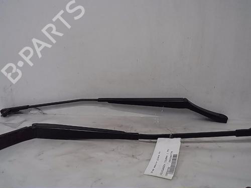 Used Front windshield wiper arm VW TOURAN (1T1, 1T2) [2003-2010]  14561673