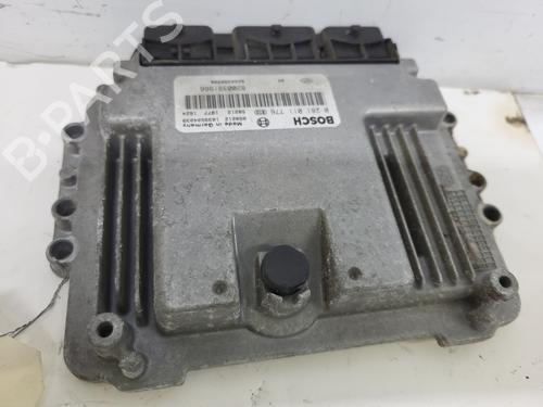 Used Engine control unit (ECU) Engine control unit (ECU) RENAULT SCÉNIC II (JM0/1_) [2003-2010] 33413811 33413811