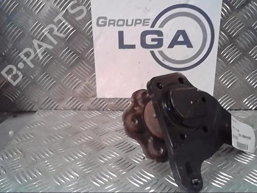 Used Right rear steering knuckle RENAULT KADJAR (HA_, HL_) 1.5 BLUE dCi 115 (HLA6) (116 hp) 14550474