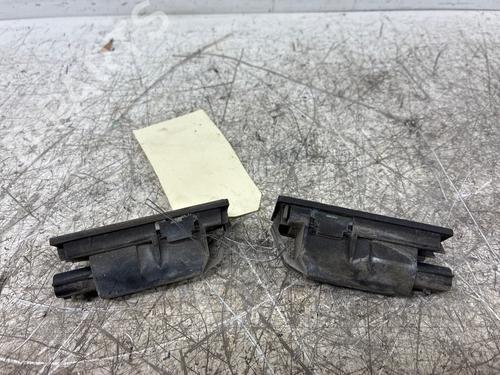 Luz matrícula Luz matrícula RENAULT TWINGO II (CN0_) [2007-2026] 39659679 39659679