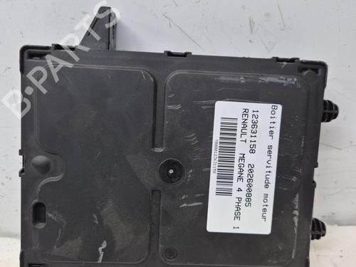 Fuse box RENAULT MEGANE IV Hatchback (B9A/M/N_) | BP33808027E1 - Image 4