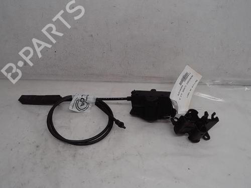 Used Hood lock MERCEDES-BENZ CLK (C209) CLK 500 (209.375) (306 hp) 15284081
