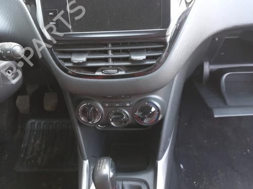 Left taillight PEUGEOT 2008 I (CU_) 1.6 BlueHDi 100 | BP33210253C34 - Image 12