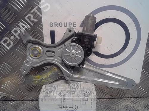Used Rear right window mechanism SUZUKI VITARA (LY) 1.4 T AllGrip (APK414) (140 hp) 13858026