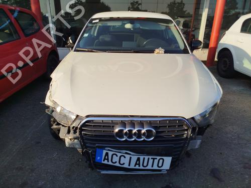 Brugte AUDI A1 (8X1, 8XK) 1.6 TDI (90 hp) 4373944
