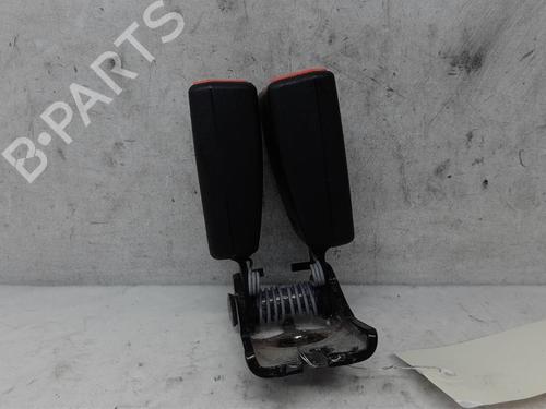 Used Seat buckle FORD FIESTA VI (CB1, CCN) 1.5 TDCi (95 hp) 14570984