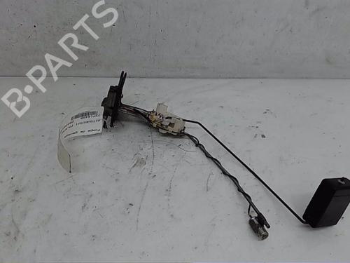 Used Fuel pump MITSUBISHI PAJERO SPORT I (K7_, K9_) 2.5 TD (K94W) (99 hp) 15058090