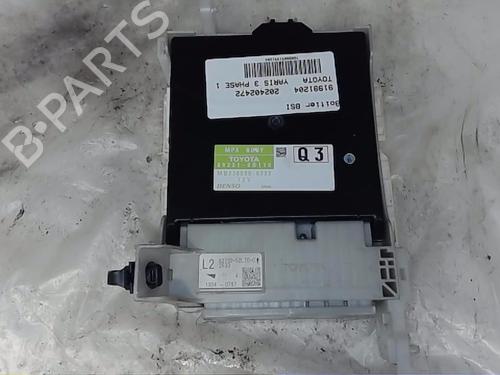 Used Fuse box TOYOTA YARIS (_P13_) [2010-2020]  20507743