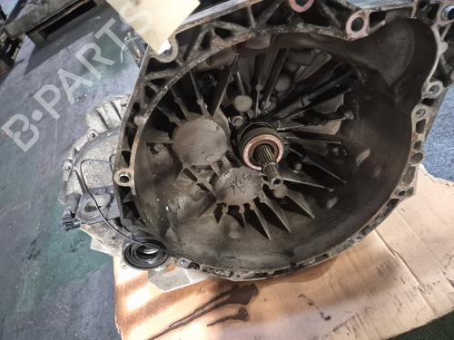 Used Gearbox RENAULT MASTER II Van (FD) 2.5 dCi (FD01, FD0Y, FD21, FD2Y, FD31, FD71, FD7Y, FD81,... (146 hp) 30163833