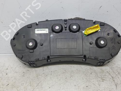 Used Instrument cluster Instrument cluster PEUGEOT 308 I (4A_, 4C_) 1.6 16V (120 hp) 35935552 35935552