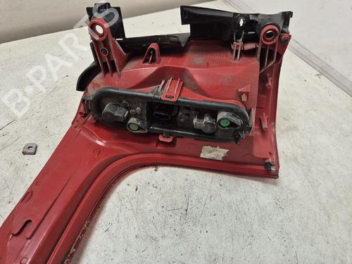 right-taillight-peugeot-5008-0u_-0e_-2009-2010-2011-2012-2013-2014-2015-2016-2017-37648831 main image