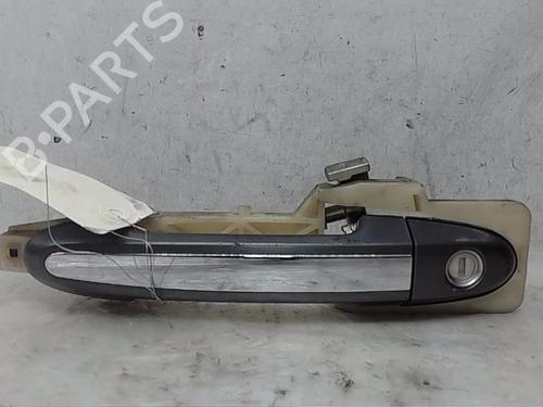 Used Front left exterior door handle HYUNDAI SANTA FÉ II (CM) 2.2 CRDi GLS (150 hp) 13826097