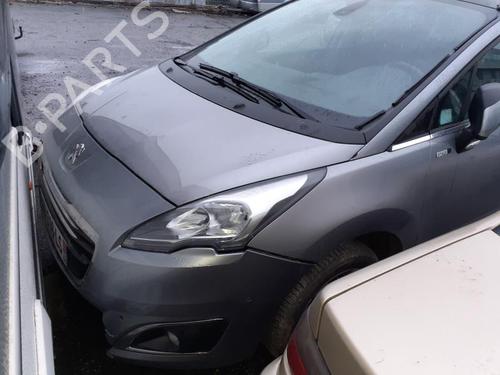 Brugte PEUGEOT 5008 (0U_, 0E_) 1.6 BlueHDi 120 (120 hp) 4290356