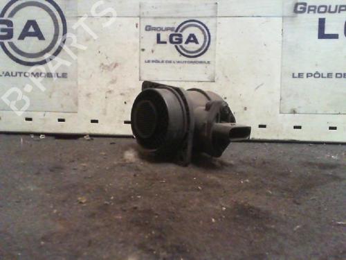 Used Mass air flow sensor SEAT CORDOBA (6L2) 1.9 TDI (100 hp) 13872055