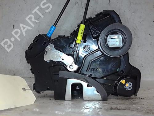 Used Front right lock TOYOTA AURIS (_E18_) 1.8 Hybrid (ZWE186_, ZWE186R) (136 hp) 20507705