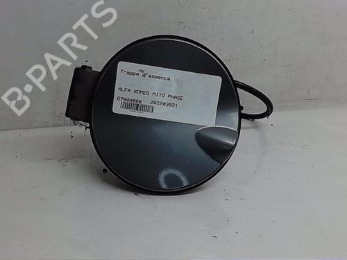 Used Fuel flap ALFA ROMEO MITO (955_) 1.3 MultiJet (955AXP1A, 955AYC1A) (95 hp) 13834059